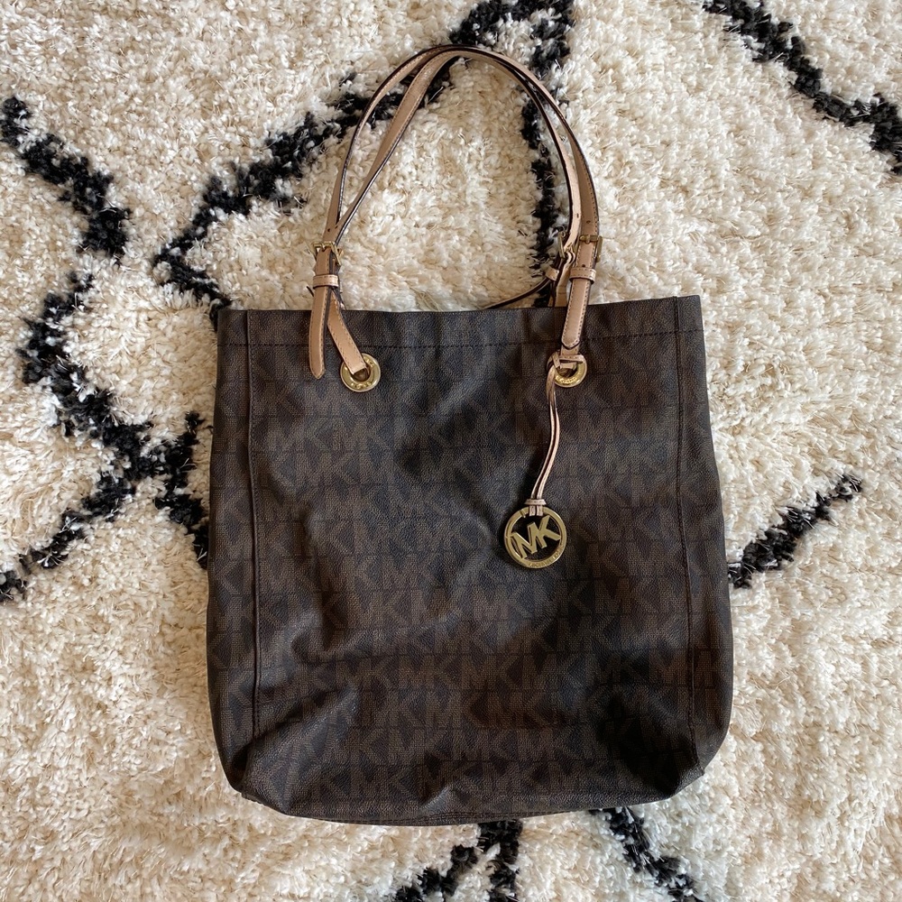 Michael Kors Tote/Purse